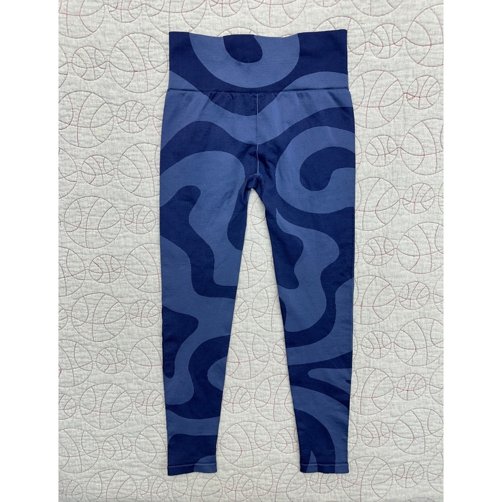 Fabletics Seamless‎ High-Waisted Swirl Legging Blue Abstract / Women's Small - Picture 4 of 6